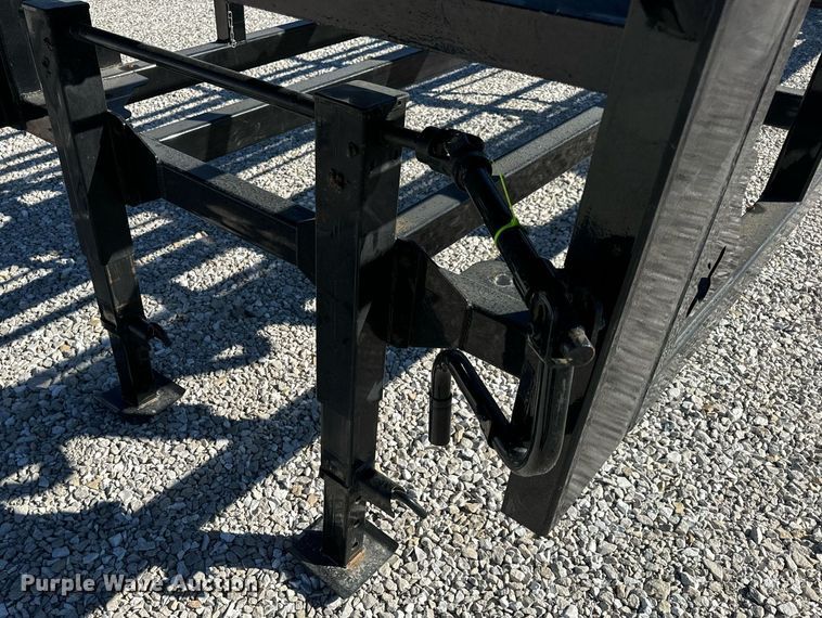 image for item EH7101 RBW Hay Runner hay bale trailer