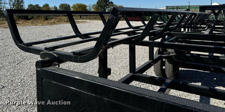 image for item EH7101 RBW Hay Runner hay bale trailer