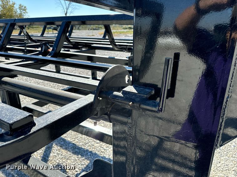 image for item EH7101 RBW Hay Runner hay bale trailer