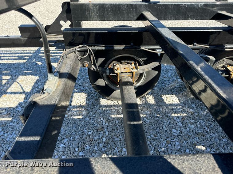 image for item EH7101 RBW Hay Runner hay bale trailer