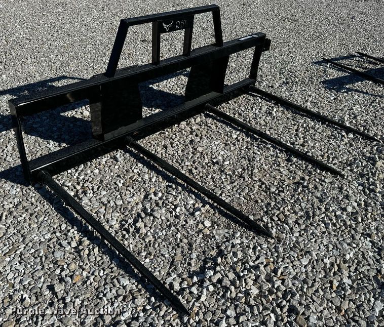 image for item EH7102 RBW skid steer bale spear