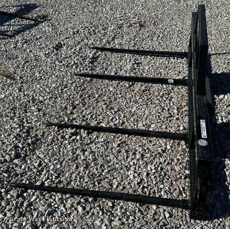 image for item EH7102 RBW skid steer bale spear