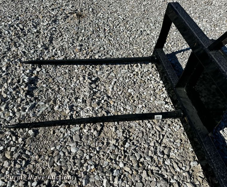 image for item EH7102 RBW skid steer bale spear