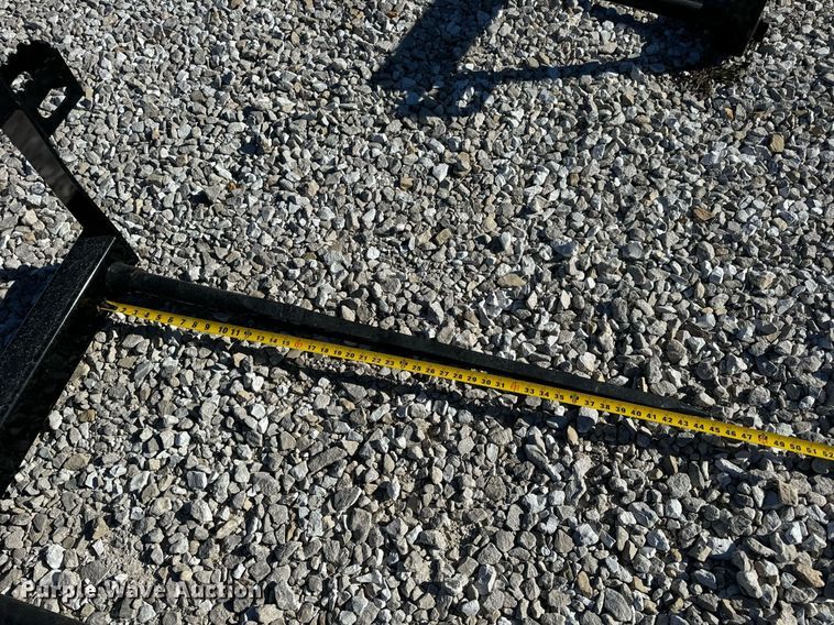 image for item EH7102 RBW skid steer bale spear