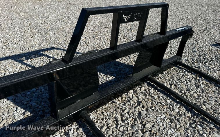 image for item EH7102 RBW skid steer bale spear