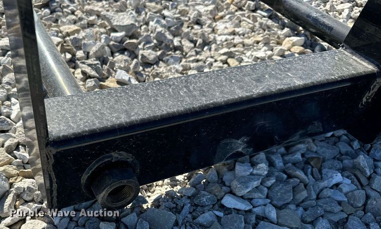 image for item EH7103 skid steer bale spear