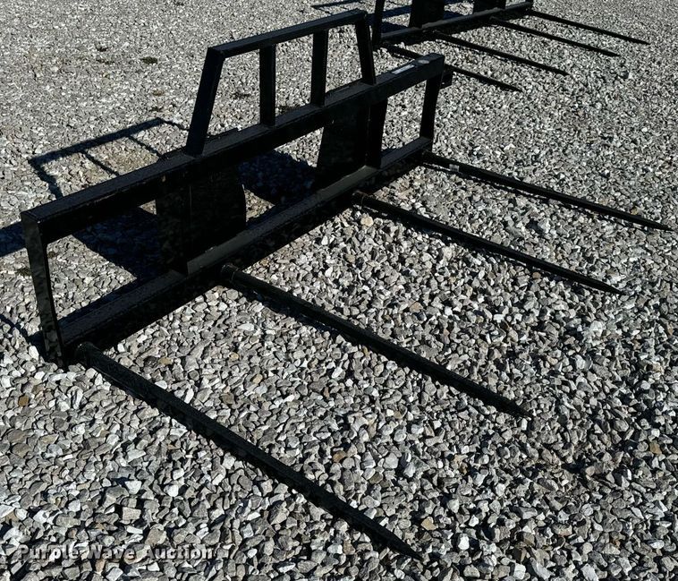 image for item EH7104 Skid steer bale spear