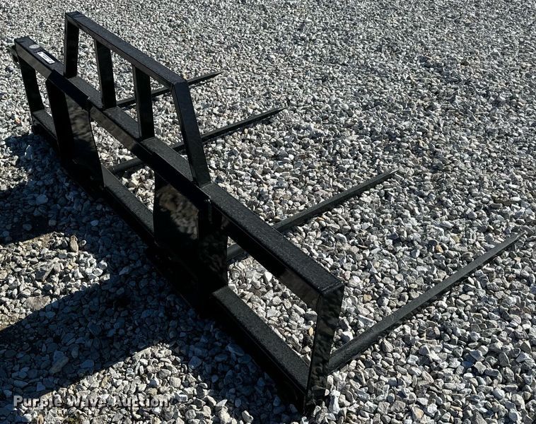 image for item EH7104 Skid steer bale spear