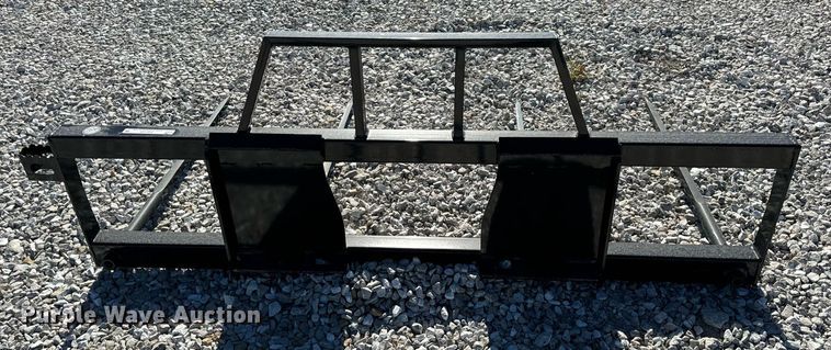 image for item EH7105 Skid steer bale spear