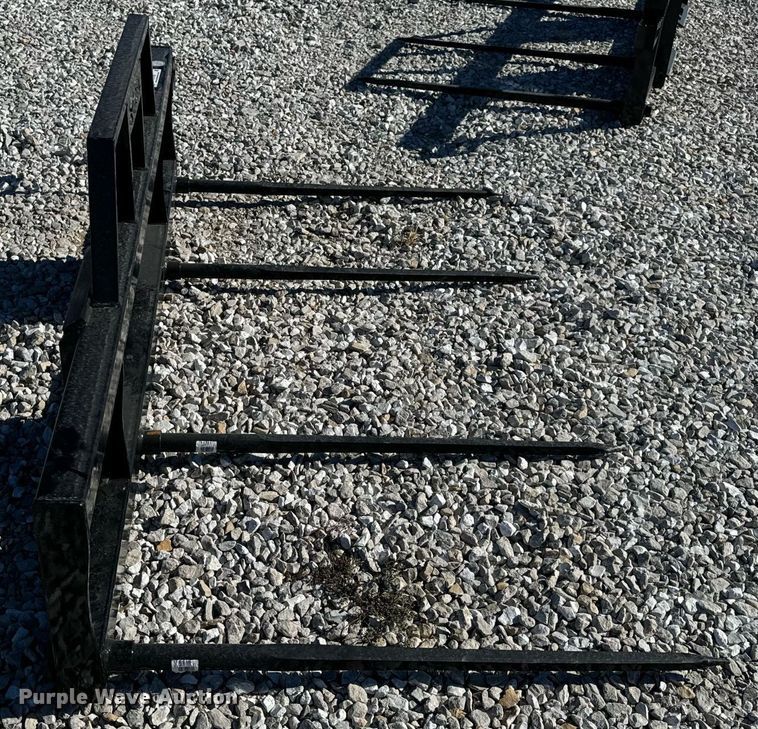 image for item EH7106 RBW Skid steer bale spear