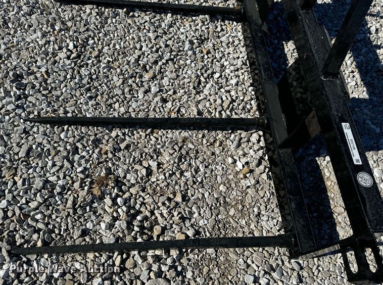 image for item EH7106 RBW Skid steer bale spear