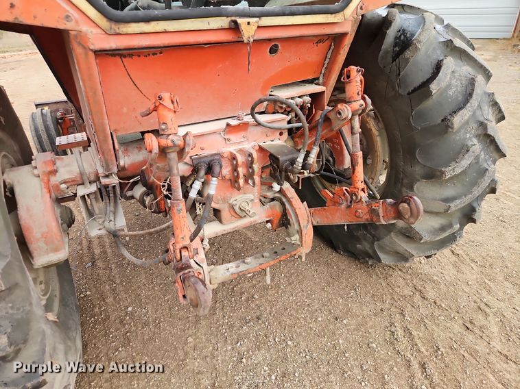 image for item EI8514 Allis-Chalmers  185 tractor