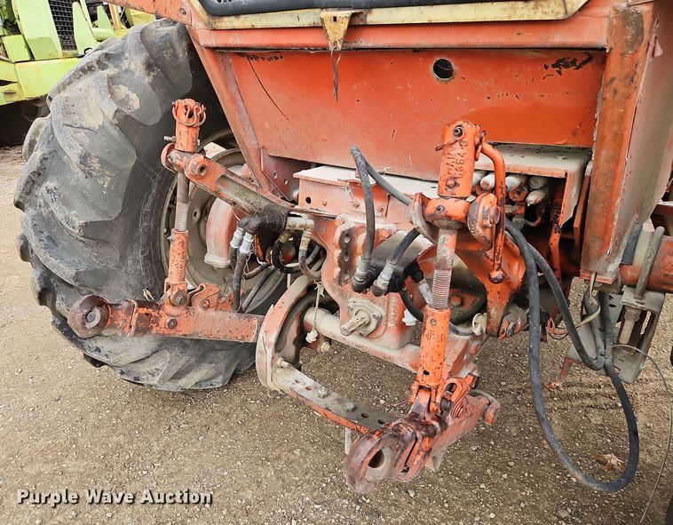 image for item EI8514 Allis-Chalmers  185 tractor