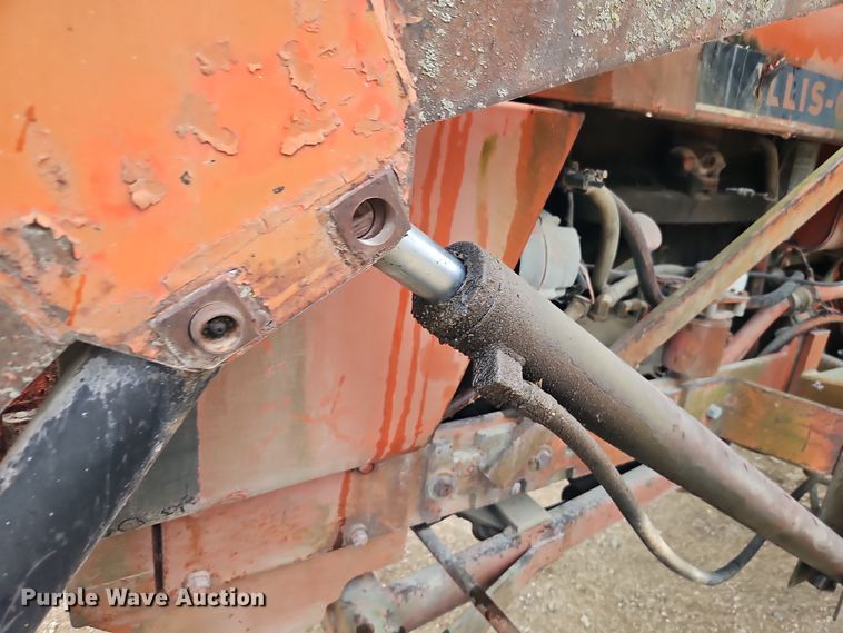 image for item EI8514 Allis-Chalmers  185 tractor