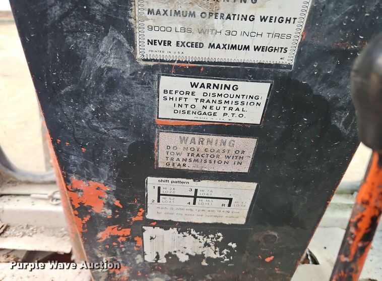 image for item EI8514 Allis-Chalmers  185 tractor