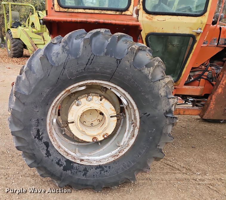 image for item EI8514 Allis-Chalmers  185 tractor