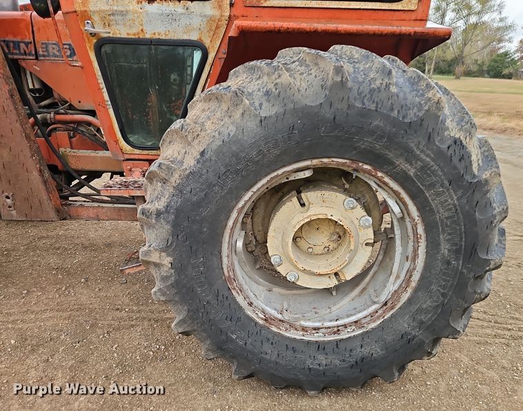 image for item EI8514 Allis-Chalmers  185 tractor