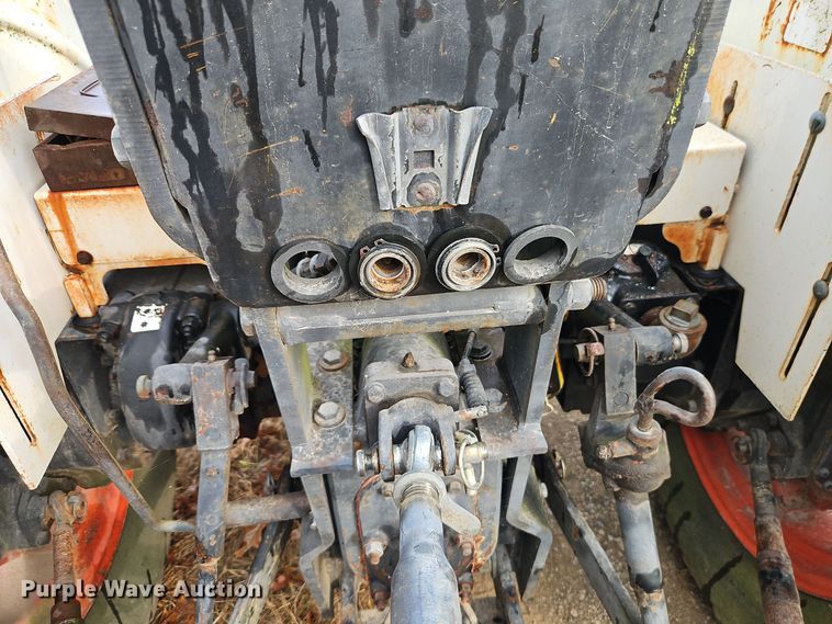 image for item EI8515 Case 1194 tractor