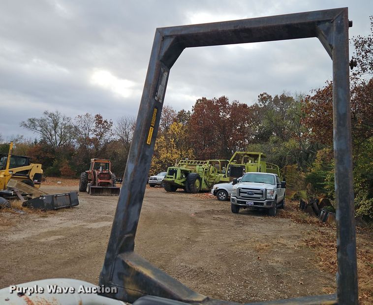 image for item EI8515 Case 1194 tractor