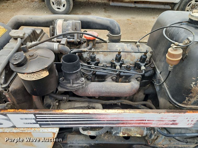 image for item EI8515 Case 1194 tractor