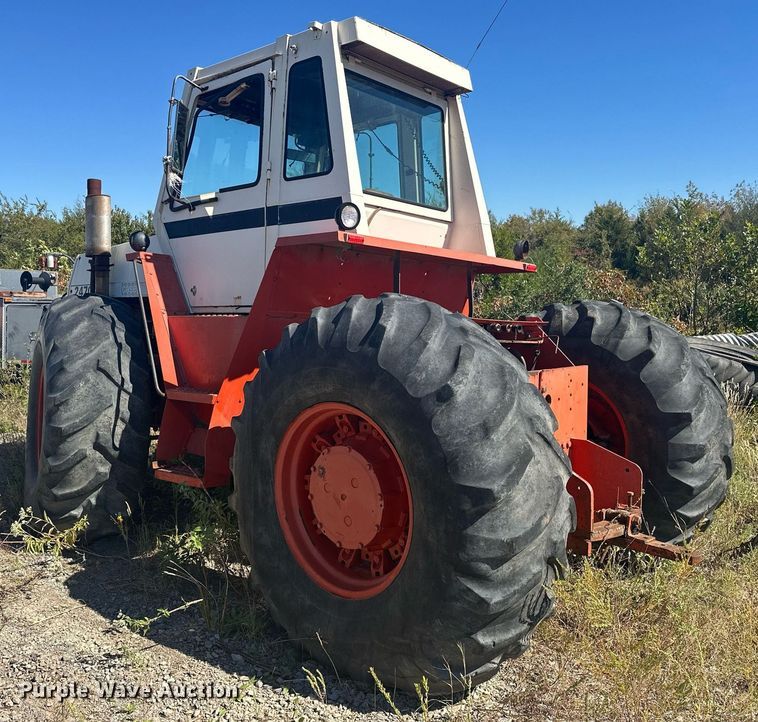 image for item EJ4997 Case 2470 4WD tractor