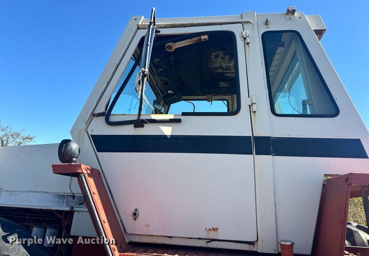 image for item EJ4997 Case 2470 4WD tractor