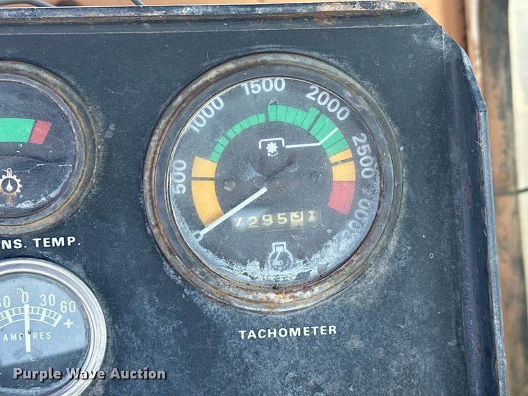 image for item EJ4997 Case 2470 4WD tractor