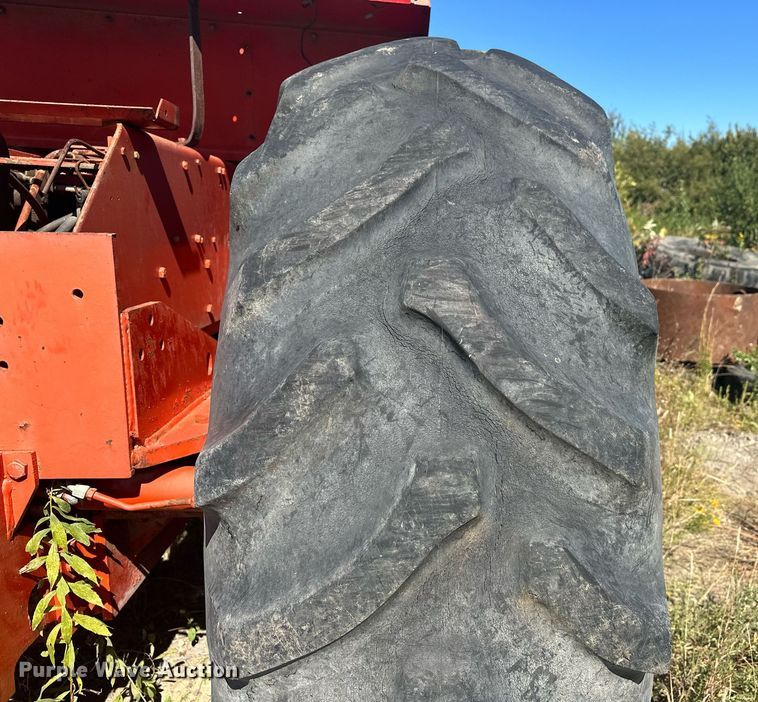 image for item EJ4997 Case 2470 4WD tractor