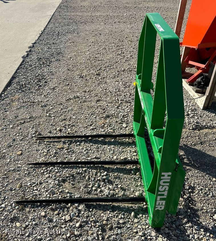 image for item EJ5031 Hustler  LE110 SS 3T skid steer bale spear