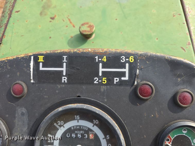 image for item EK2352 1979 John Deere 2840 tractor