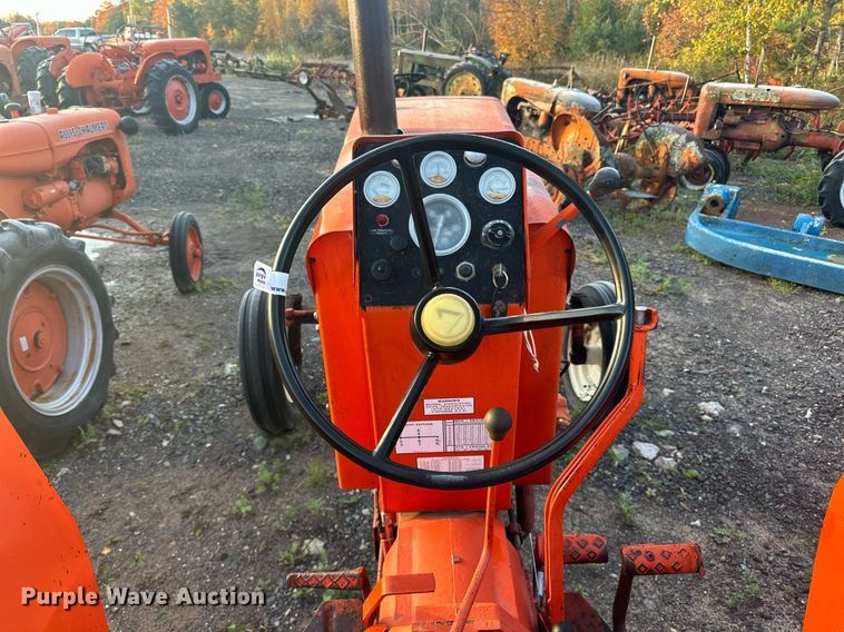 image for item EN2504 Allis-Chalmers  170 tractor