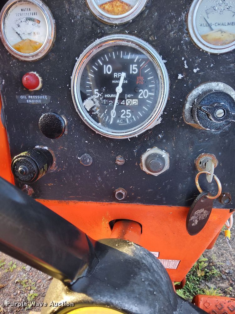 image for item EN2504 Allis-Chalmers  170 tractor