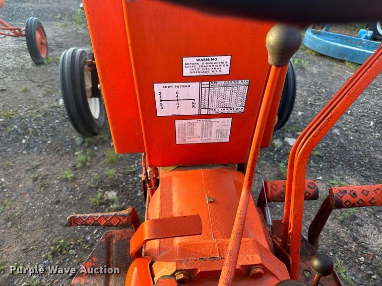 image for item EN2504 Allis-Chalmers  170 tractor