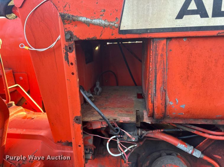 image for item EN2504 Allis-Chalmers  170 tractor