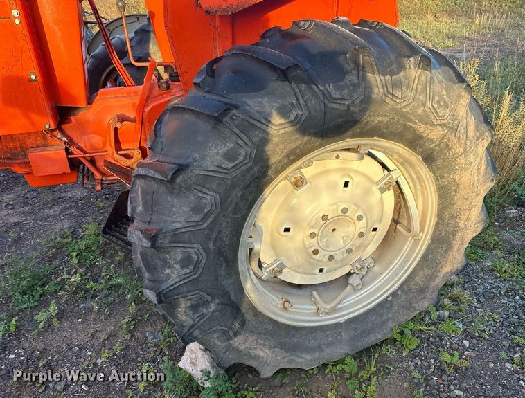 image for item EN2504 Allis-Chalmers  170 tractor