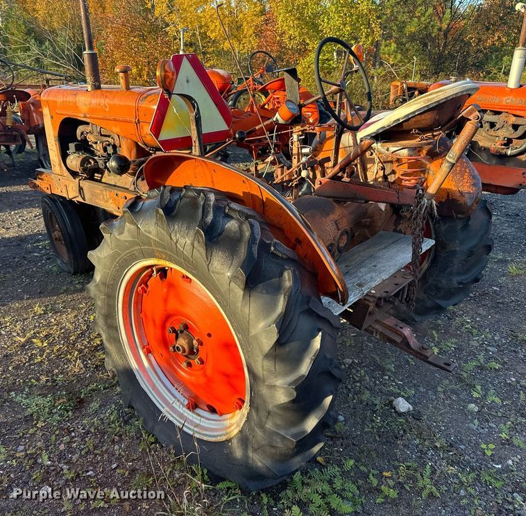 image for item EN2506 1940 Allis-Chalmers  WC tractor