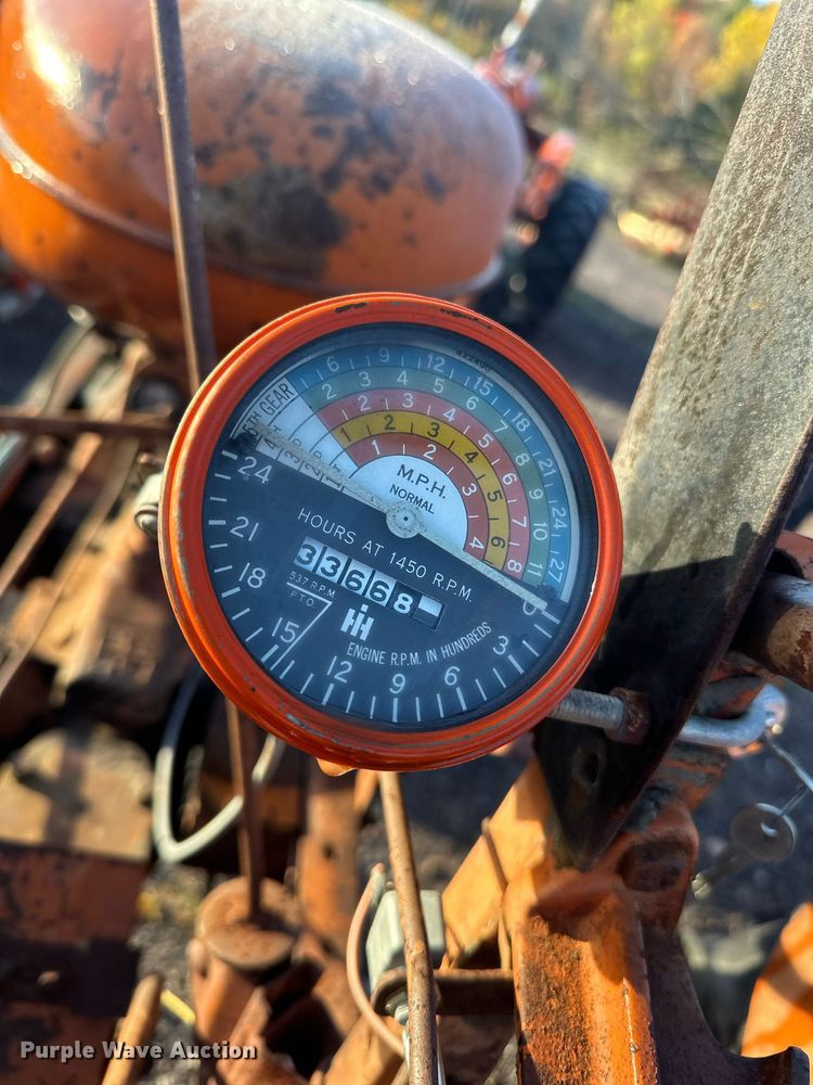 image for item EN2506 1940 Allis-Chalmers  WC tractor