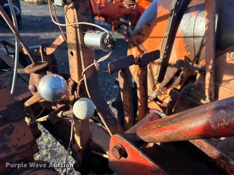 image for item EN2506 1940 Allis-Chalmers  WC tractor