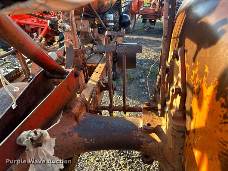 image for item EN2506 1940 Allis-Chalmers  WC tractor