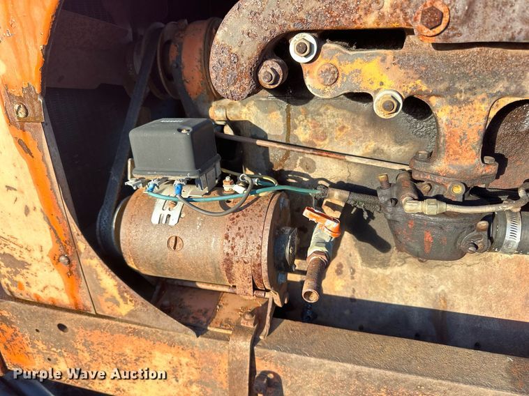 image for item EN2506 1940 Allis-Chalmers  WC tractor