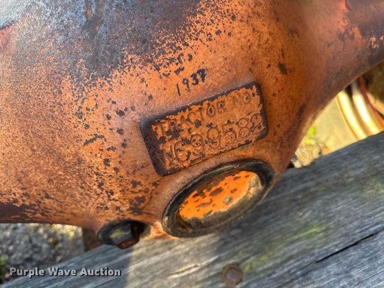 image for item EN2506 1940 Allis-Chalmers  WC tractor