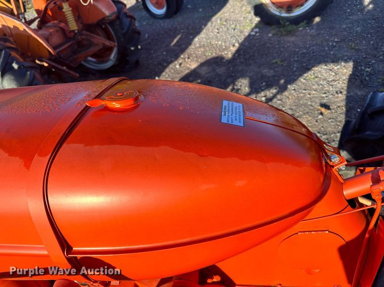 image for item EN2507 1956 Allis-Chalmers CA tractor