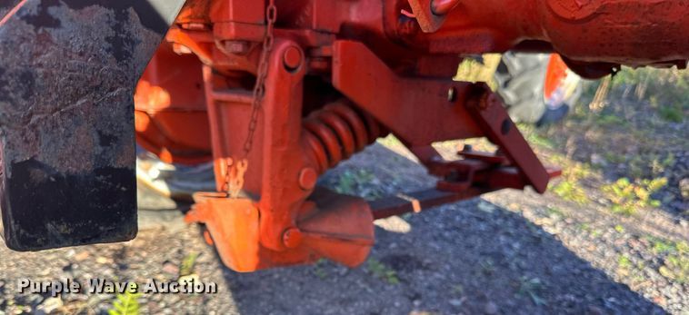 image for item EN2507 1956 Allis-Chalmers CA tractor