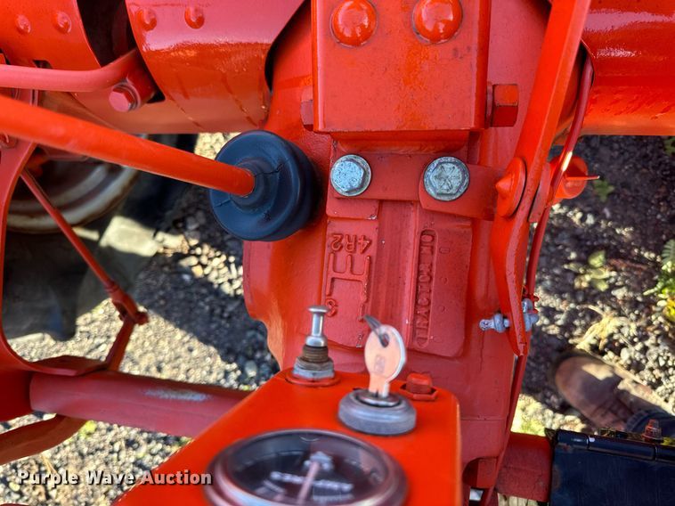 image for item EN2507 1956 Allis-Chalmers CA tractor