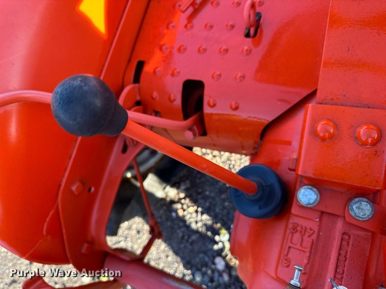 image for item EN2507 1956 Allis-Chalmers CA tractor