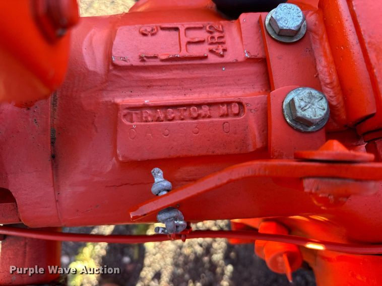 image for item EN2507 1956 Allis-Chalmers CA tractor