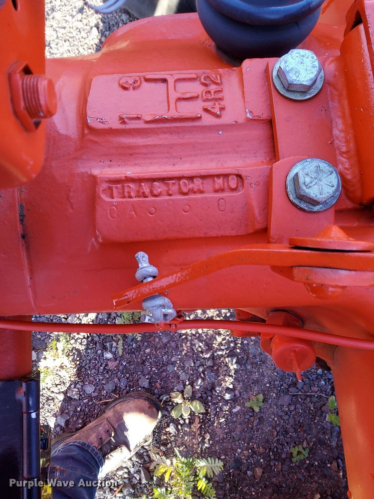 image for item EN2507 1956 Allis-Chalmers CA tractor
