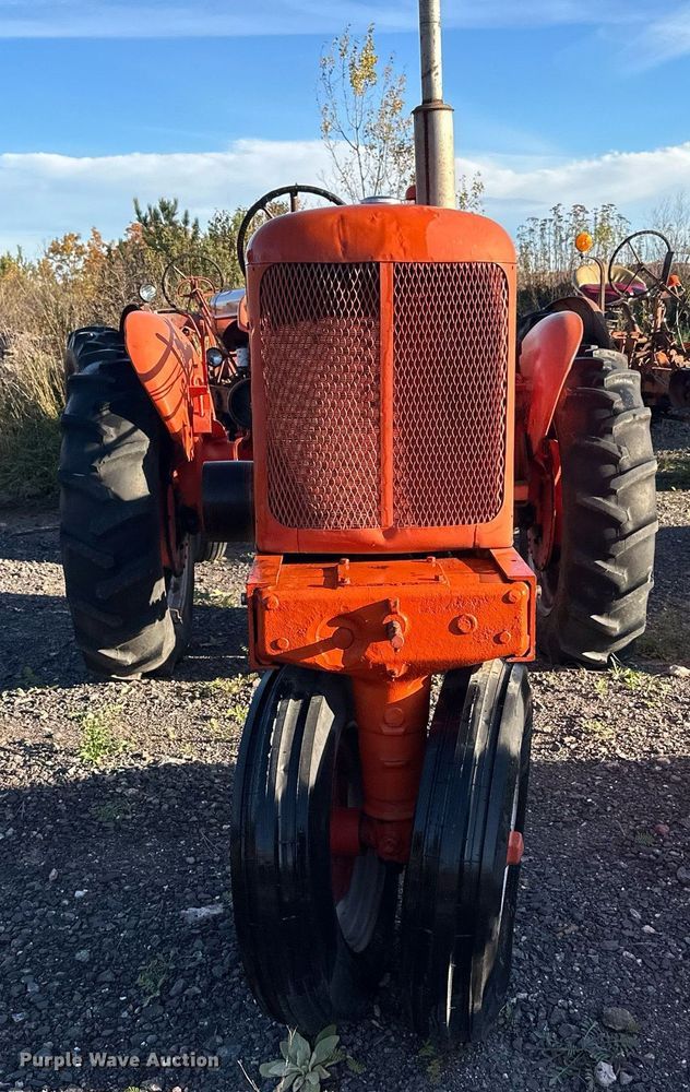 image for item EN2508 1942 Allis-Chalmers WC tractor