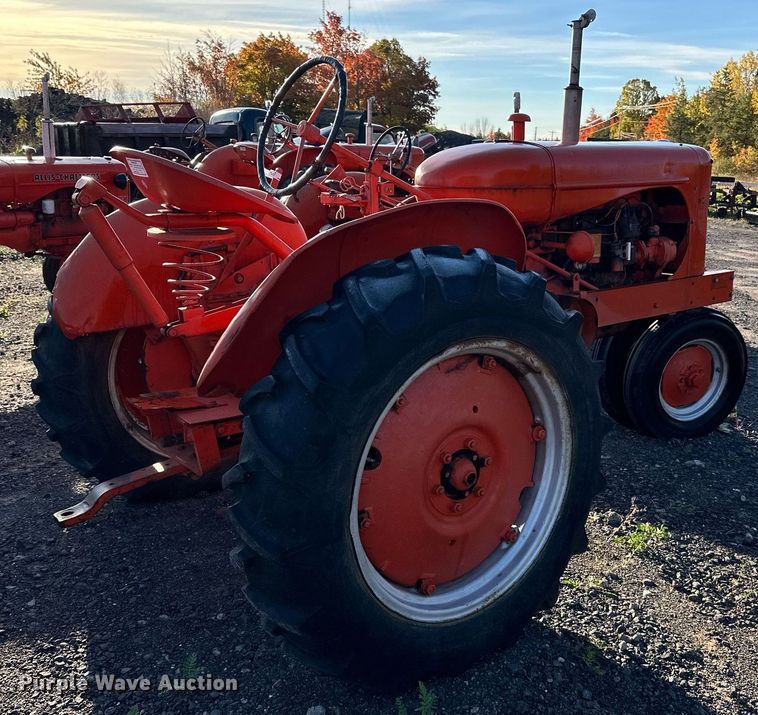 image for item EN2508 1942 Allis-Chalmers WC tractor
