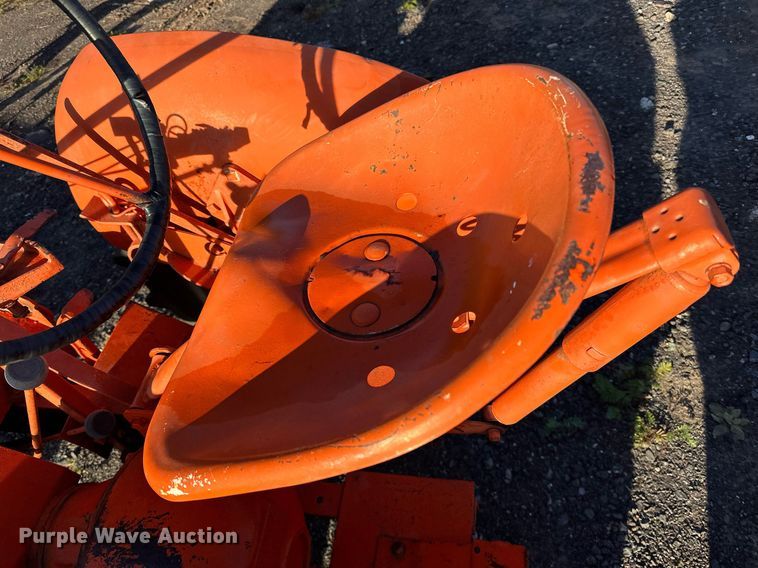 image for item EN2508 1942 Allis-Chalmers WC tractor